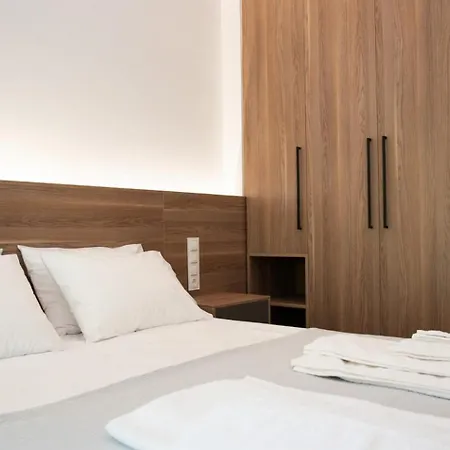 Rock&seaview Апартаменты Ливанатес