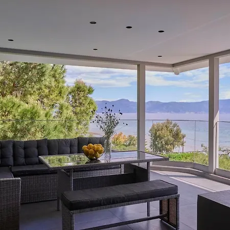 Rock&seaview Ливанатес