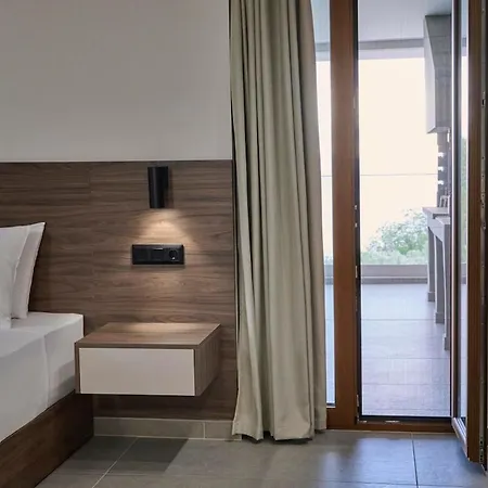 Rock&seaview Апартаменты *