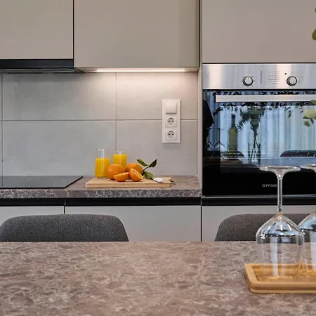 Rock&seaview Апартаменты