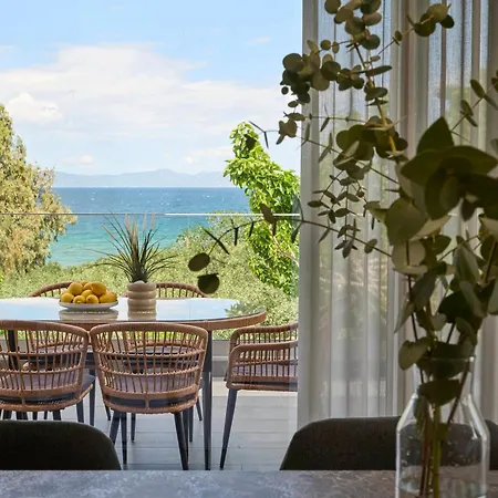 Rock&seaview Ливанатес
